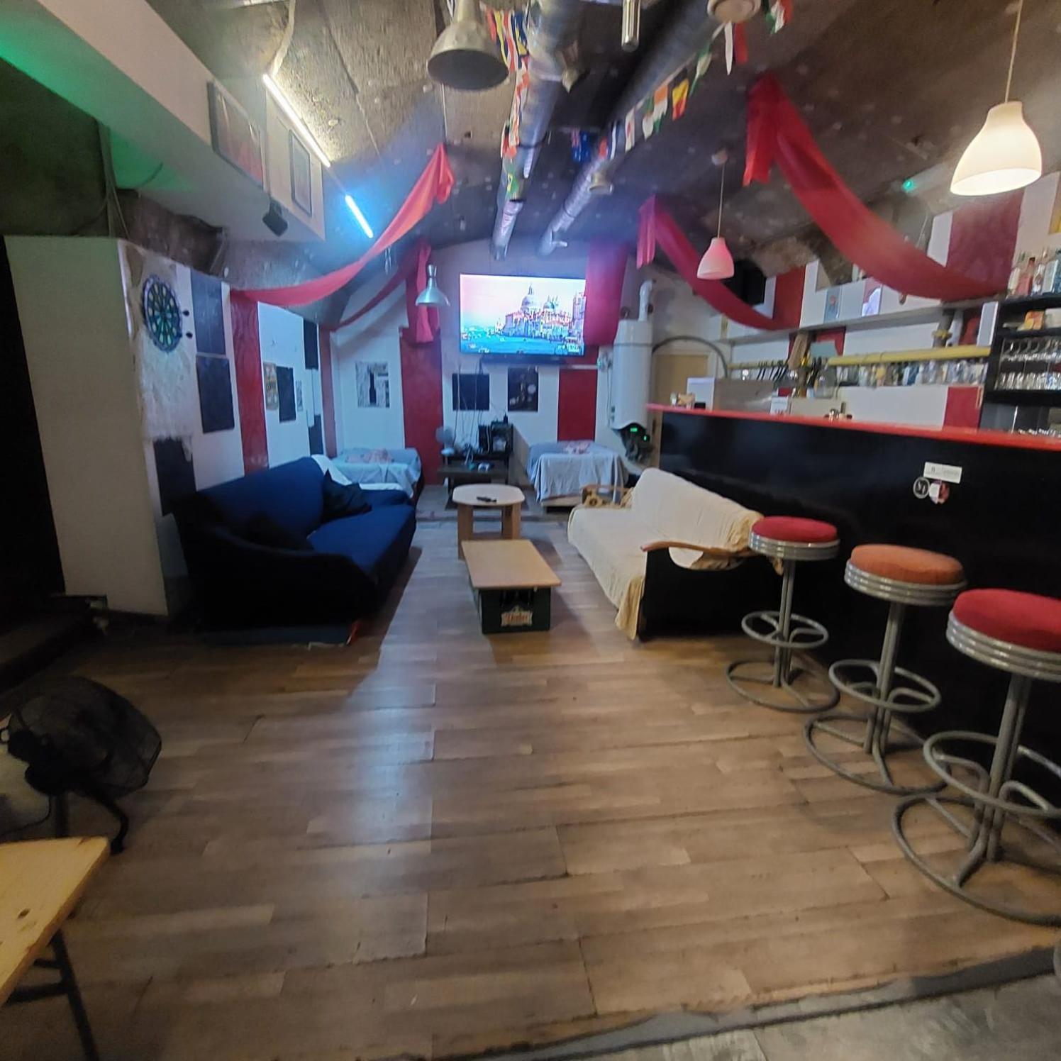 Whole Basement Former Pub For Stag Do, Bachelor House Party Flat Budapeste Exterior foto