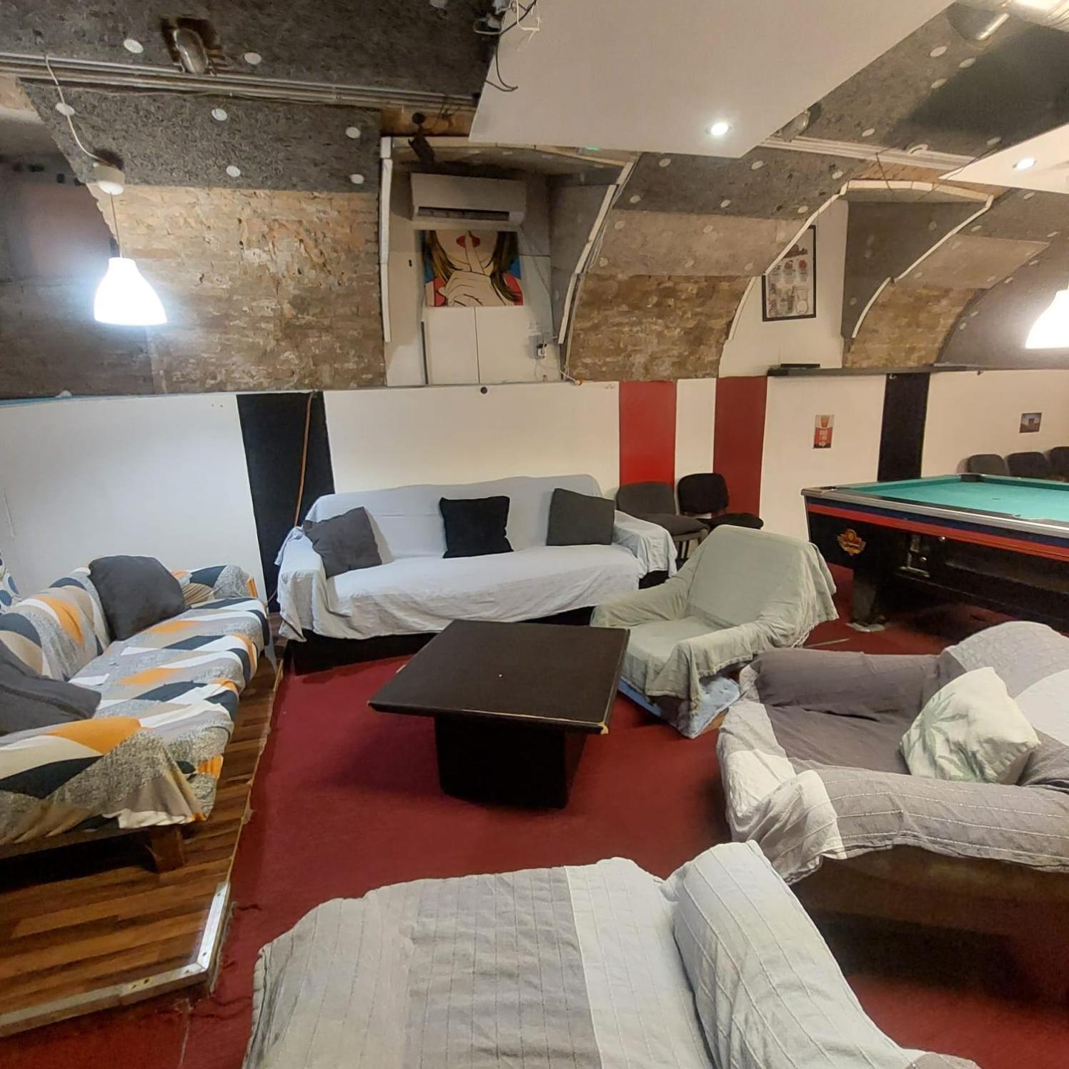 Whole Basement Former Pub For Stag Do, Bachelor House Party Flat Budapeste Exterior foto